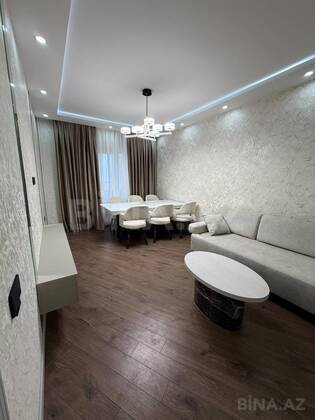 3 otaqlı Köhnə tikili, Əhmədli m., Bakı
