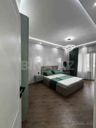 3 otaqlı Köhnə tikili, Əhmədli m., Bakı