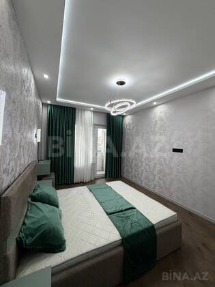 3 otaqlı Köhnə tikili, Əhmədli m., Bakı