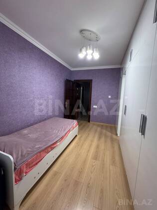 3 otaqlı Köhnə tikili, Həzi Aslanov m., Bakı