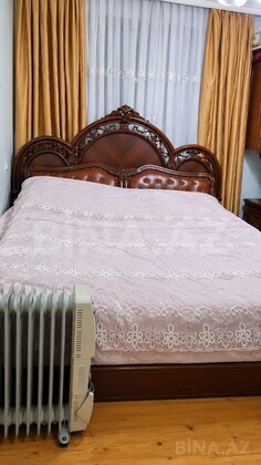 2 otaqlı Köhnə tikili, Memar Əcəmi m., Bakı