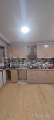 3 otaqlı Həyət evi/Bağ evi, Azadlıq Prospekti m., Bakı