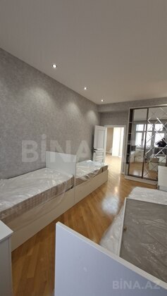 4 otaqlı Yeni tikili, Elmlər Akademiyası m., Bakı