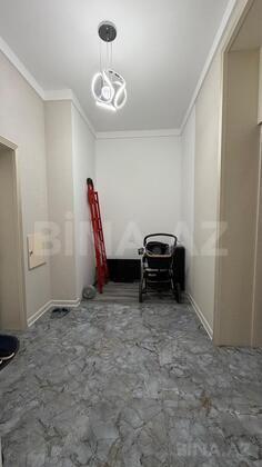 3 otaqlı Yeni tikili, Memar Əcəmi m., Bakı