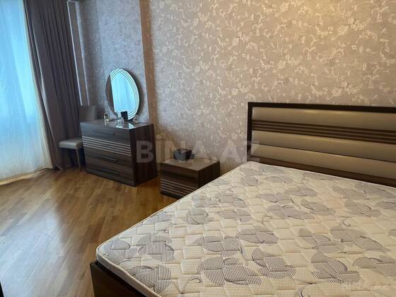 2 otaqlı Yeni tikili, İnşaatçılar m., Bakı