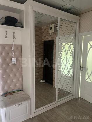 4 otaqlı Köhnə tikili, Həzi Aslanov m., Bakı
