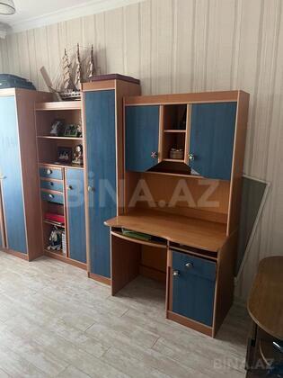 4 otaqlı Köhnə tikili, Həzi Aslanov m., Bakı