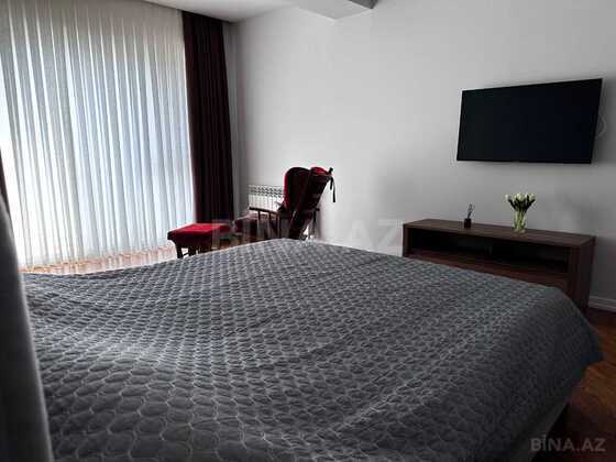 3 otaqlı Yeni tikili, Şah İsmayıl Xətai m., Bakı