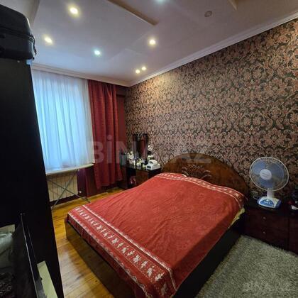 3 otaqlı Yeni tikili, Bakıxanov q., Bakı