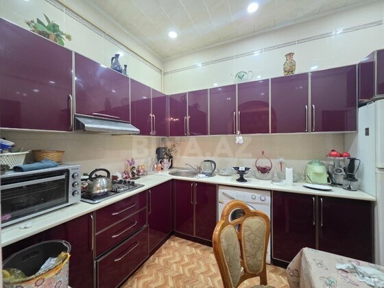 3 otaqlı Köhnə tikili, İçəri Şəhər m., Bakı