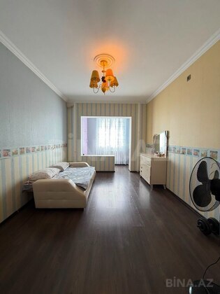 3 otaqlı Köhnə tikili, Böyükşor q., Bakı