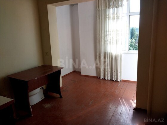 1 otaqlı Köhnə tikili, Binəqədi r., Bakı