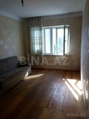 1 otaqlı Köhnə tikili, Binəqədi r., Bakı