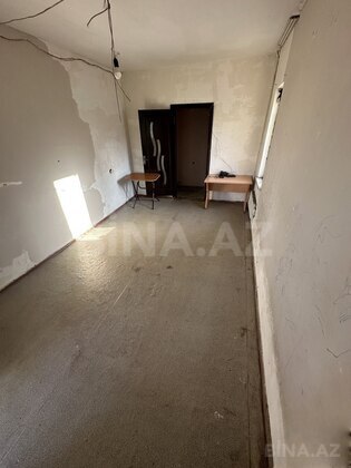 1 otaqlı Köhnə tikili, İnşaatçılar m., Bakı