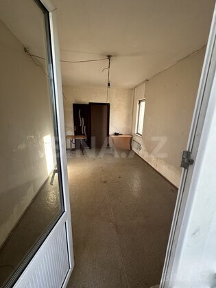 1 otaqlı Köhnə tikili, İnşaatçılar m., Bakı