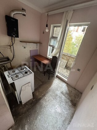 1 otaqlı Köhnə tikili, İnşaatçılar m., Bakı