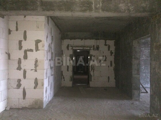 3 otaqlı Yeni tikili, Şah İsmayıl Xətai m., Bakı