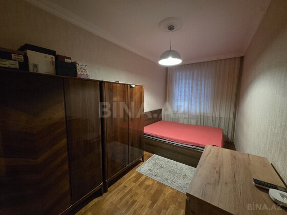 2 otaqlı Köhnə tikili, Azadlıq Prospekti m., Bakı