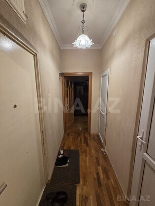 2 otaqlı Köhnə tikili, Azadlıq Prospekti m., Bakı