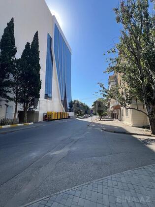 1 otaqlı Köhnə tikili, Qara Qarayev m., Bakı