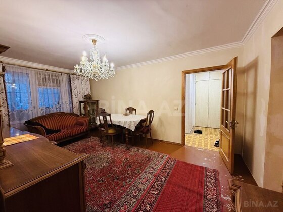2 otaqlı Köhnə tikili, İnşaatçılar m., Bakı