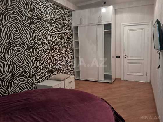 3 otaqlı Yeni tikili, Şah İsmayıl Xətai m., Bakı
