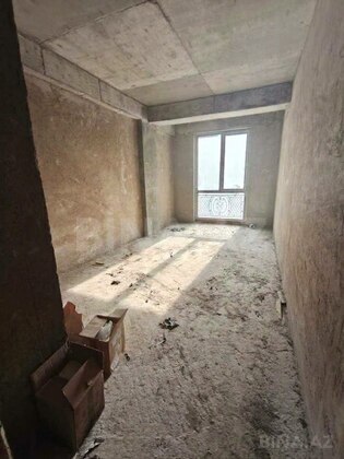 3 otaqlı Yeni tikili, Şah İsmayıl Xətai m., Bakı