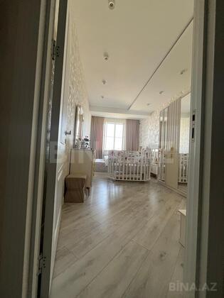 3 otaqlı Yeni tikili, İnşaatçılar m., Bakı