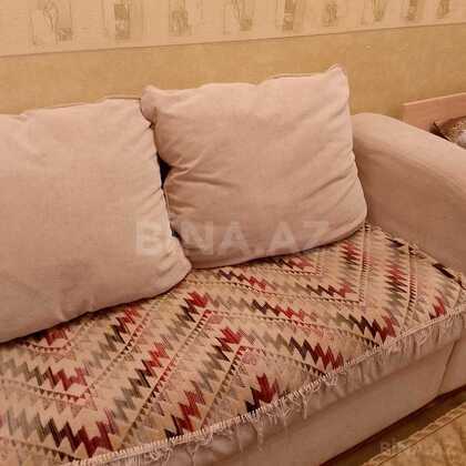 1 otaqlı Köhnə tikili, Nizami m., Bakı