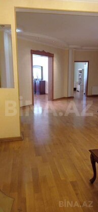 4 otaqlı Yeni tikili, Azadlıq Prospekti m., Bakı