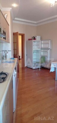 4 otaqlı Yeni tikili, Azadlıq Prospekti m., Bakı