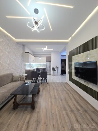 2 otaqlı Yeni tikili, Şah İsmayıl Xətai m., Bakı
