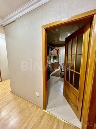 3 otaqlı Köhnə tikili, 28 May m., Bakı