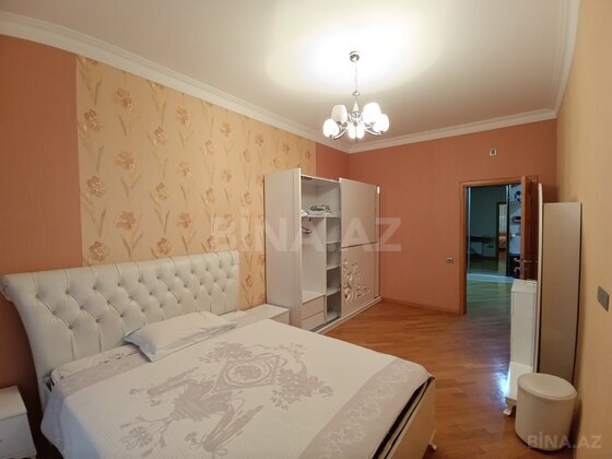 3 otaqlı Yeni tikili, Nizami m., Bakı