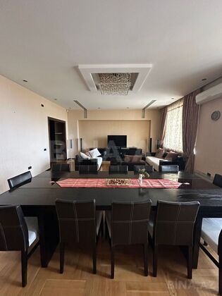 3 otaqlı Yeni tikili, 28 May m., Bakı