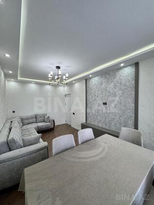 3 otaqlı Köhnə tikili, Həzi Aslanov m., Bakı
