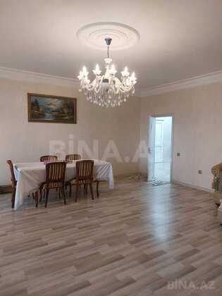 4 otaqlı Yeni tikili, İnşaatçılar m., Bakı