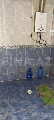 2 otaqlı Köhnə tikili, Memar Əcəmi m., Bakı
