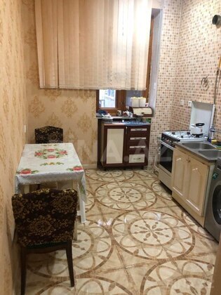 3 otaqlı Köhnə tikili, Nəriman Nərimanov m., Bakı