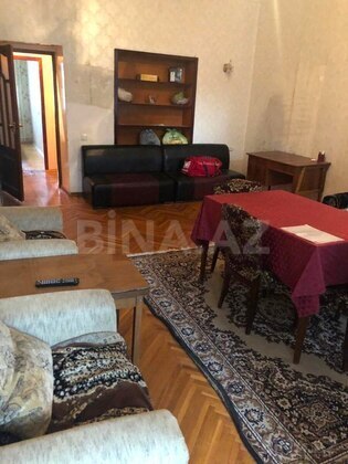 3 otaqlı Köhnə tikili, Nəriman Nərimanov m., Bakı