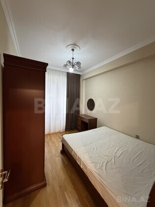 3 otaqlı Yeni tikili, Avtovağzal m., Bakı
