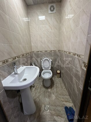 3 otaqlı Yeni tikili, 8 Noyabr m., Bakı