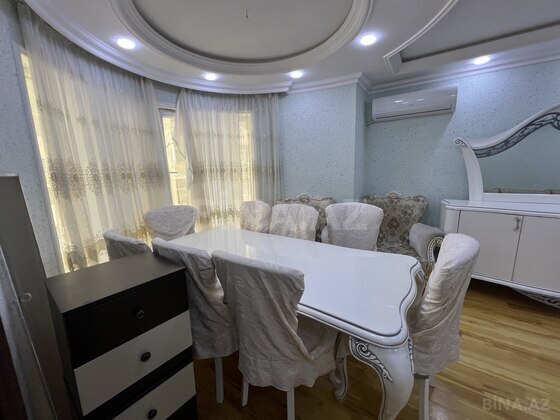 3 otaqlı Yeni tikili, 8 Noyabr m., Bakı
