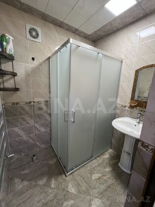 3 otaqlı Yeni tikili, 8 Noyabr m., Bakı