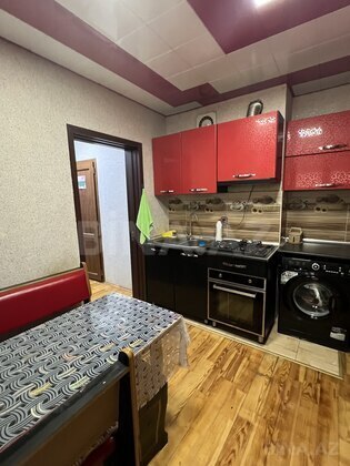 3 otaqlı Yeni tikili, 8 Noyabr m., Bakı