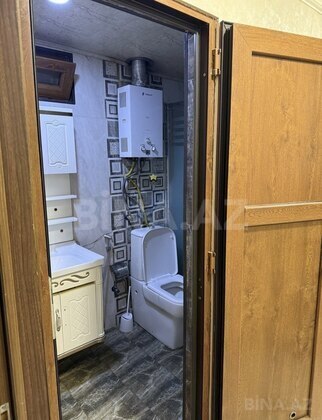 2 otaqlı Köhnə tikili, Elmlər Akademiyası m., Bakı