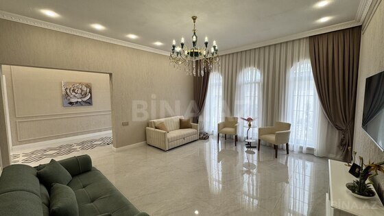 4 otaqlı Həyət evi/Bağ evi, Novxanı q., Bakı