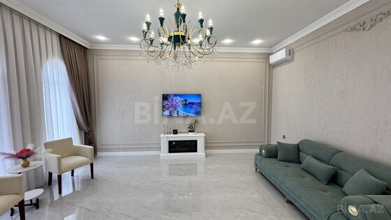 4 otaqlı Həyət evi/Bağ evi, Novxanı q., Bakı