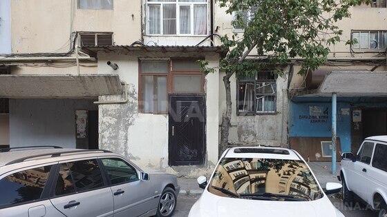 1 otaqlı Köhnə tikili, İnşaatçılar m., Bakı