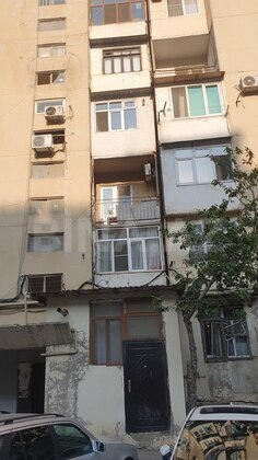 1 otaqlı Köhnə tikili, İnşaatçılar m., Bakı